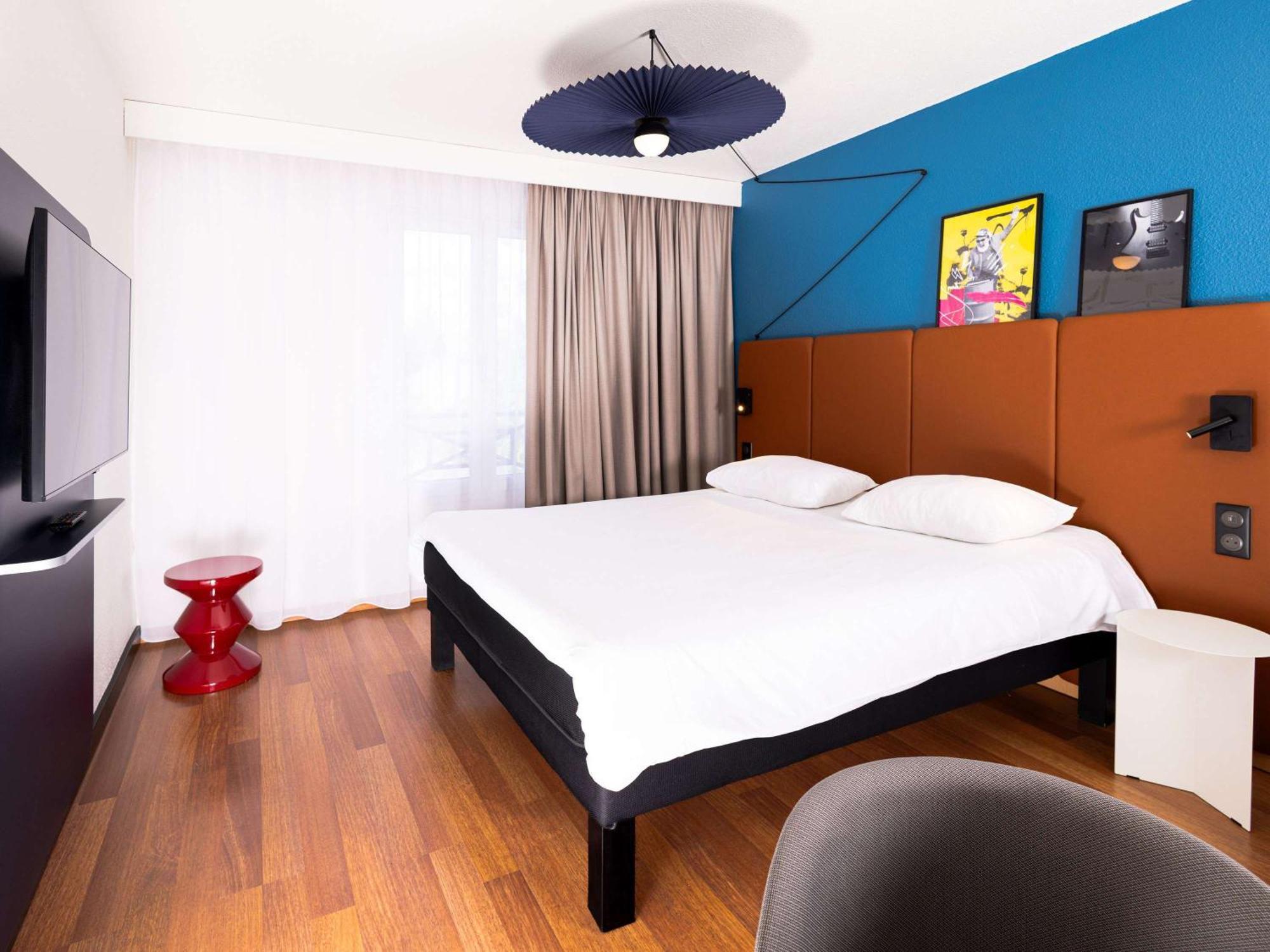Ibis Hotel